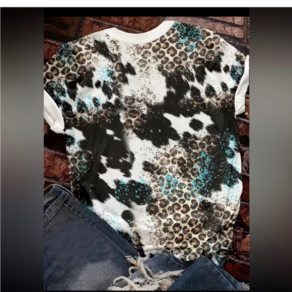 ✂️ “Let Me Tell You About My Jesus” Message TSHIRT Western Styled NWT - Picture 2 of 4